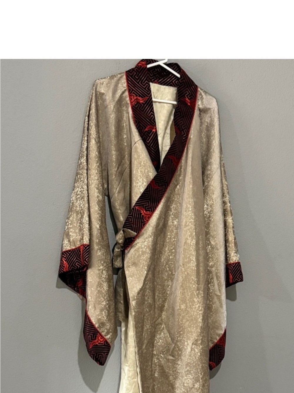 Lux Sheen Kimono Robe with Contrasting Champagne and Red
